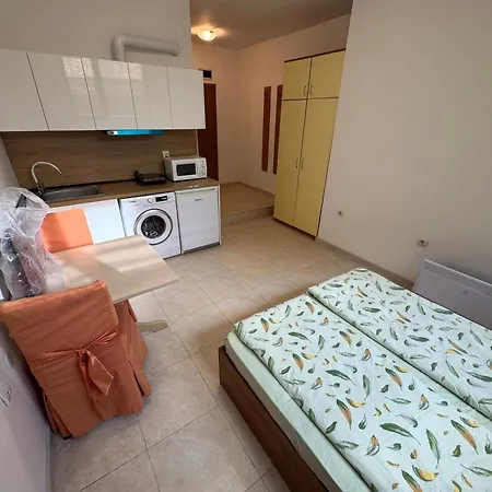 Apartment Basment - Todorini Kuli *